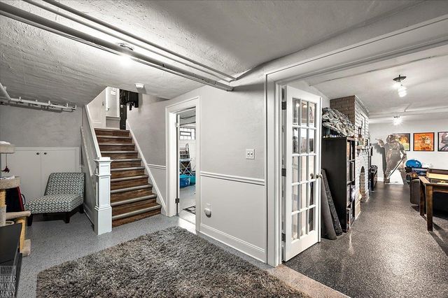 1204 Kensington Avenue, Grosse Pointe Park, MI 48230