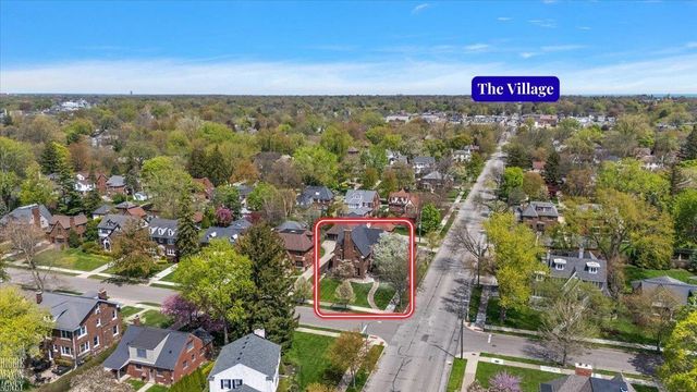 1204 Kensington Avenue, Grosse Pointe Park, MI 48230