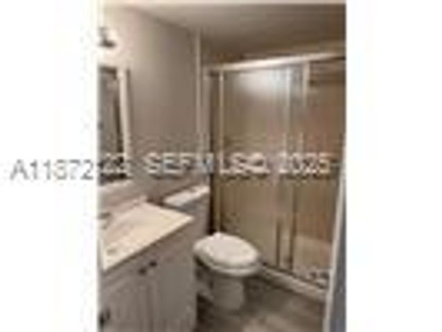 721 N Pine Island Road 201, Plantation, FL 33324
