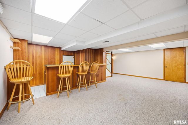 1020 W KENSINGTON Drive, Peoria, IL 61614