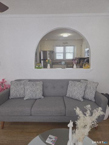 107 Greenlawn Street, East Hartford, CT 06108