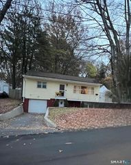 107 Greenlawn Street, East Hartford, CT 06108