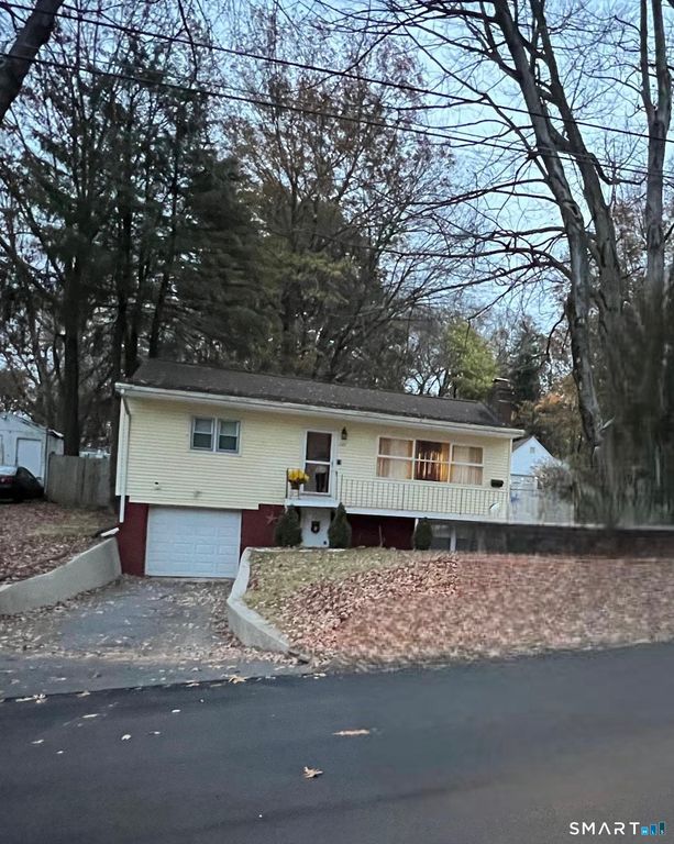 107 Greenlawn Street, East Hartford, CT 06108