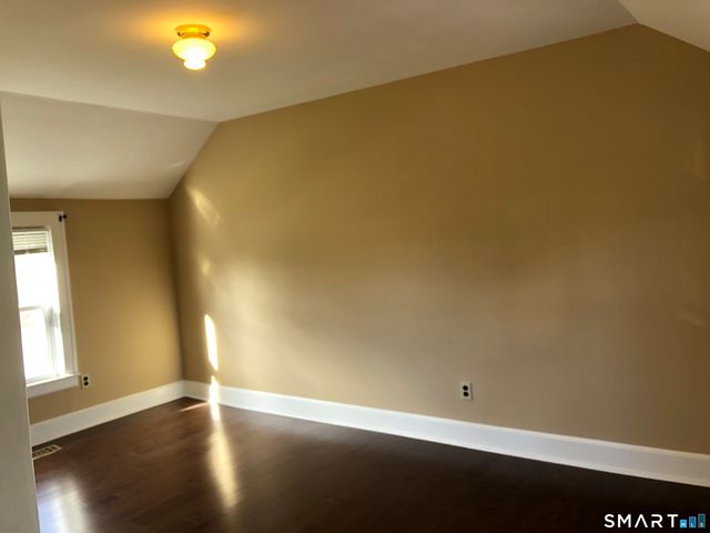 16 Cowing Terrace, Stamford, CT 06906