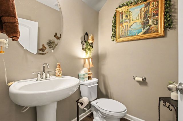 126 Bluestem Ct, Lebanon, TN 37090