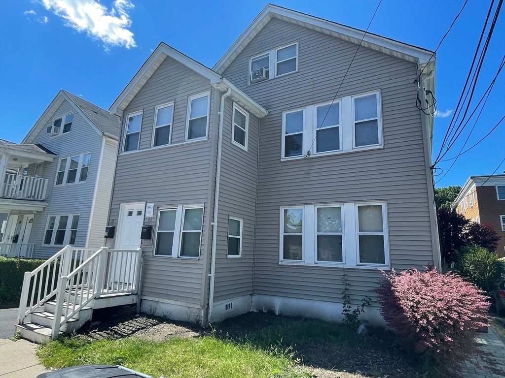 43 Granfield Avenue 2, Boston, MA 02131