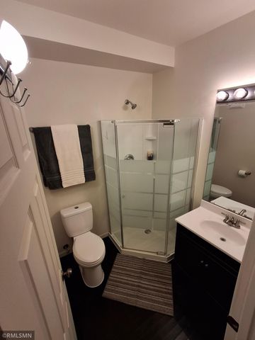 318 6th Street E, Northfield, MN 55057