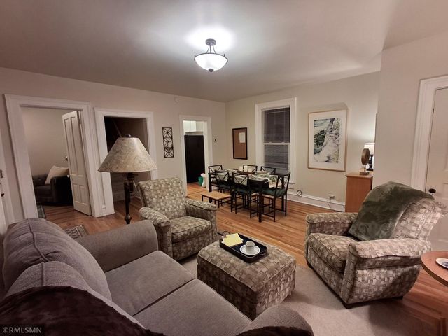 318 6th Street E, Northfield, MN 55057
