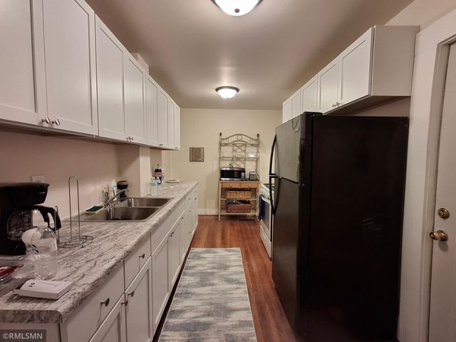 318 6th Street E, Northfield, MN 55057