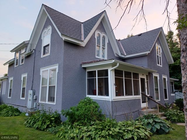 318 6th Street E, Northfield, MN 55057