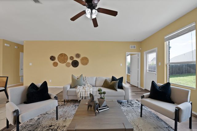 3109 Walker Creek Drive, Little Elm, TX 75068