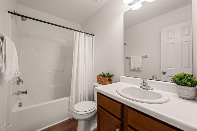 5122 Thornton Knoll Way, Raleigh, NC 27616