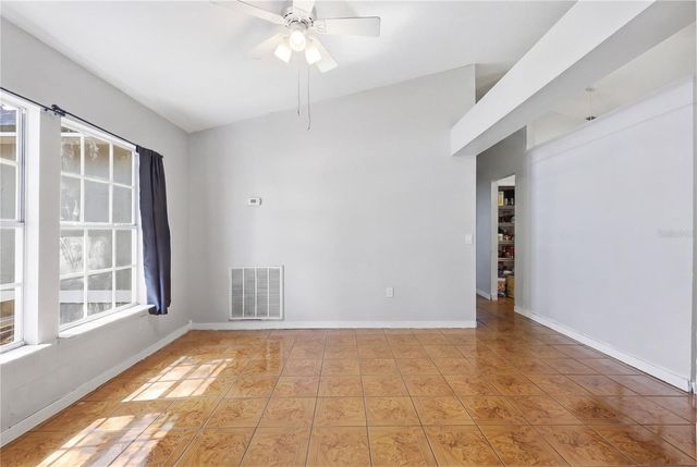 725 W 9TH STREET, Deltona, FL 32725