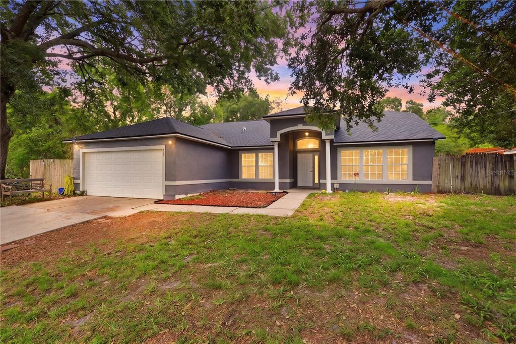 725 W 9TH STREET, Deltona, FL 32725