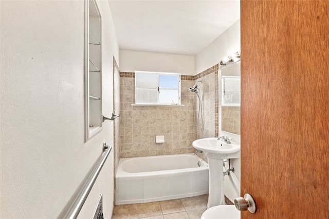 105 E Alicante Road, Santa Fe, NM 87505