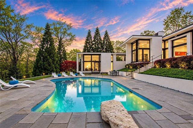 461 Tam O Shanter Drive SE, Marietta, GA 30067