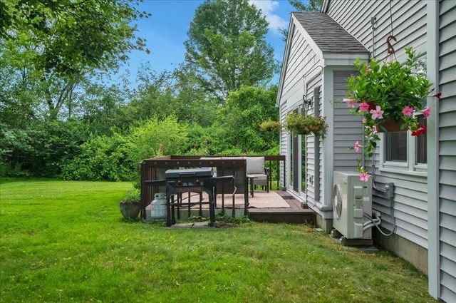 16 Clover Dr Unit 8D, Essex, VT 05452
