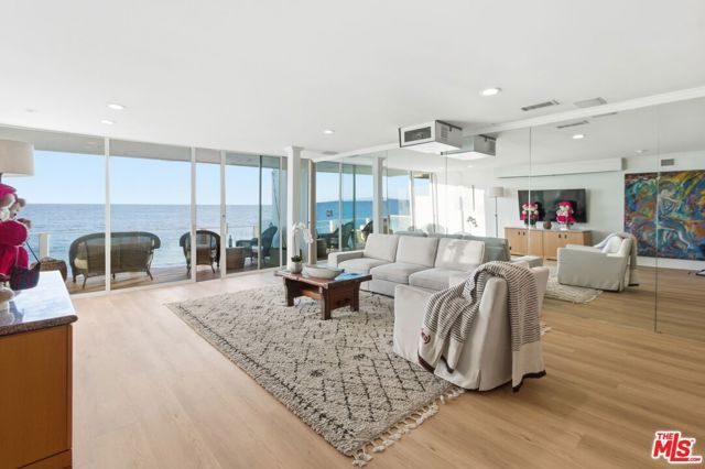 20456 Pacific Coast Highway, Malibu, CA 90265