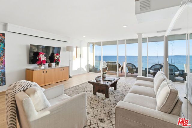 20456 Pacific Coast Highway, Malibu, CA 90265