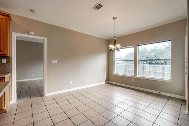 21501 Boggy Ford RD B, Lago Vista, TX 78645