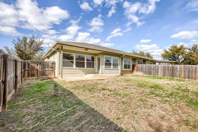 21501 Boggy Ford RD B, Lago Vista, TX 78645