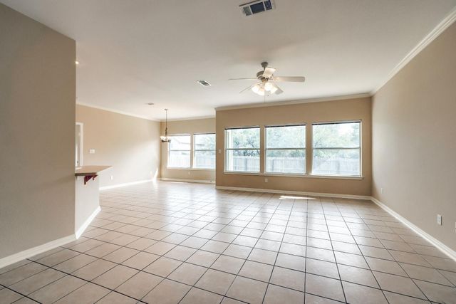 21501 Boggy Ford RD B, Lago Vista, TX 78645