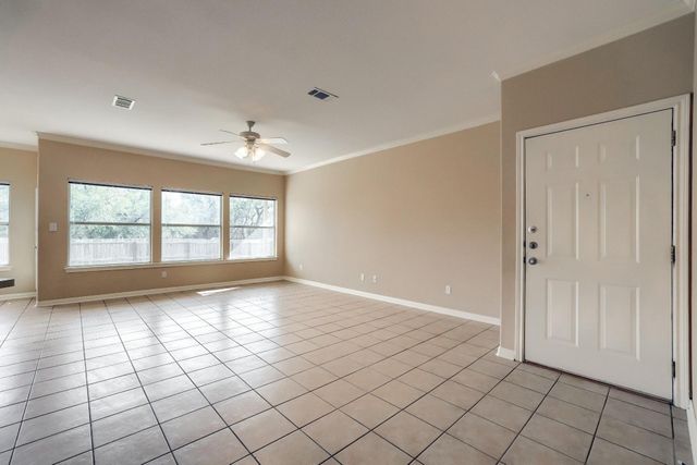 21501 Boggy Ford RD B, Lago Vista, TX 78645