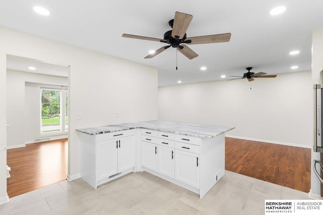 516 S 130th Street, Omaha, NE 68154
