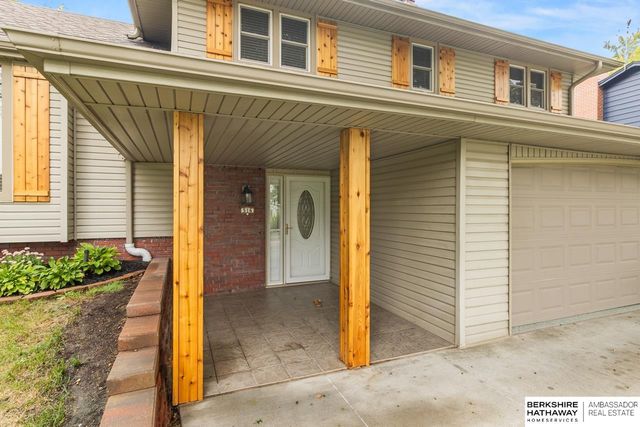 516 S 130th Street, Omaha, NE 68154