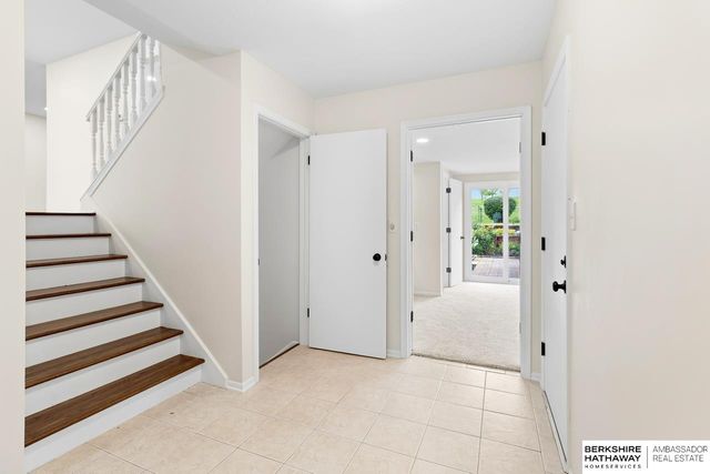 516 S 130th Street, Omaha, NE 68154