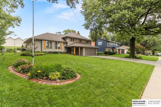 516 S 130th Street, Omaha, NE 68154