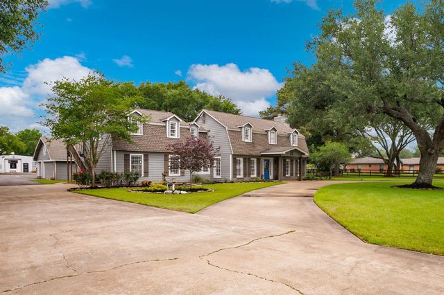 10419 W Hidden Lake Lane, Richmond, TX 77406