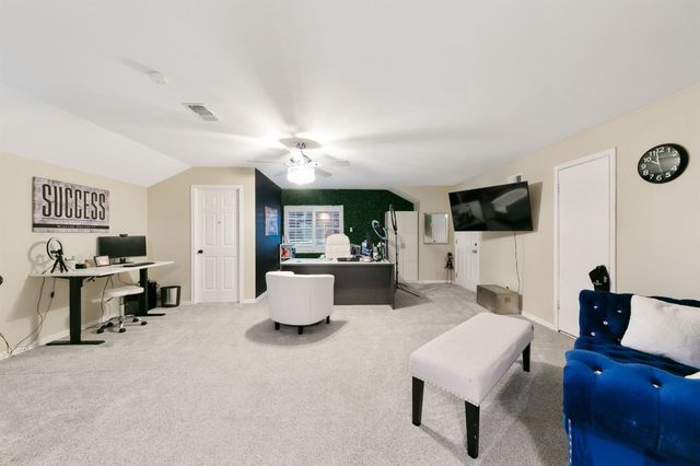 10419 W Hidden Lake Lane, Richmond, TX 77406