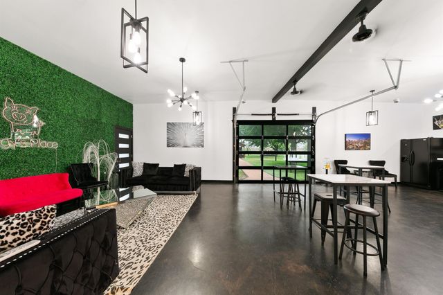 10419 W Hidden Lake Lane, Richmond, TX 77406