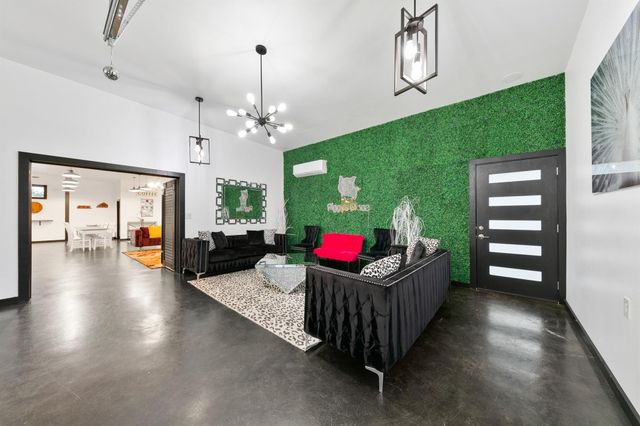 10419 W Hidden Lake Lane, Richmond, TX 77406