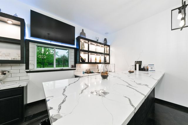 10419 W Hidden Lake Lane, Richmond, TX 77406