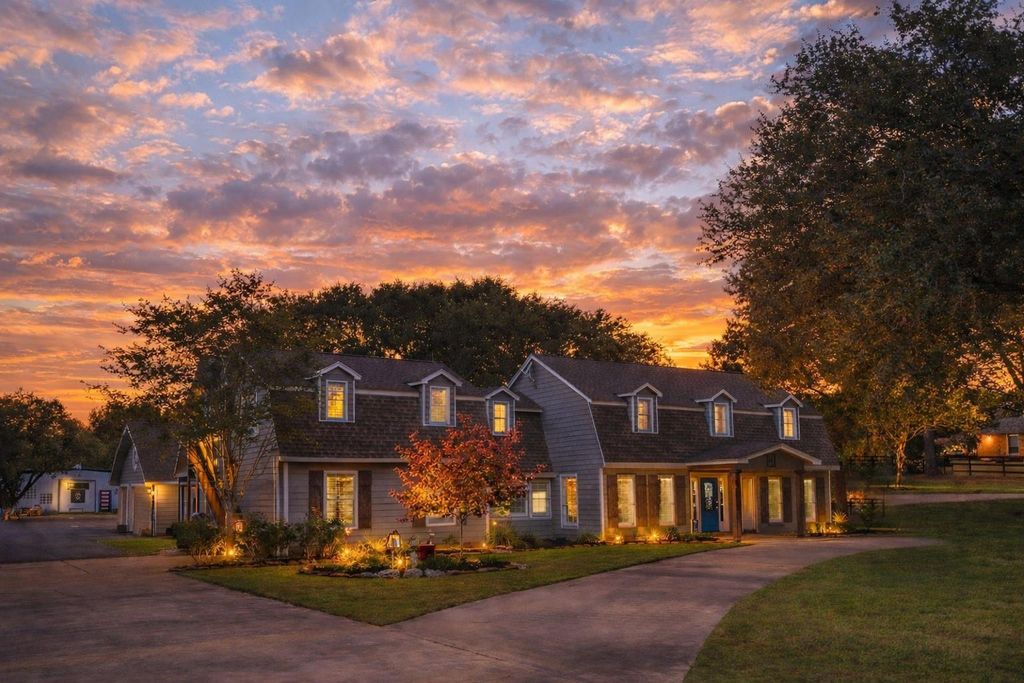 10419 W Hidden Lake Lane, Richmond, TX 77406