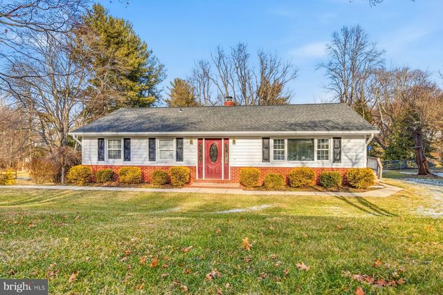 5823 DALE DR, Eldersburg, MD 21784