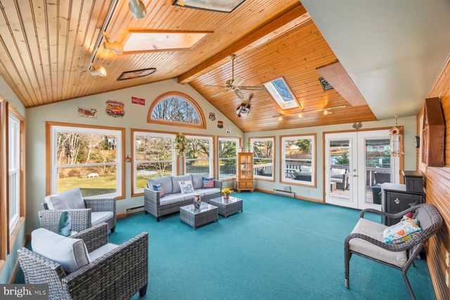 5823 DALE DR, Eldersburg, MD 21784