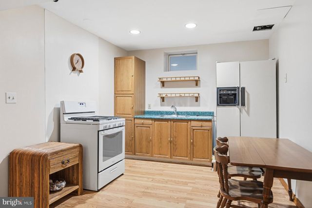 5823 DALE DR, Eldersburg, MD 21784