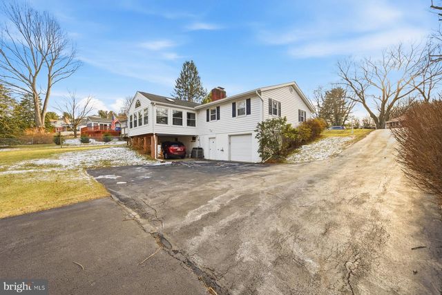 5823 DALE DR, Eldersburg, MD 21784