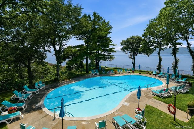 16 Rockledge Avenue 5P-2, Ossining, NY 10562