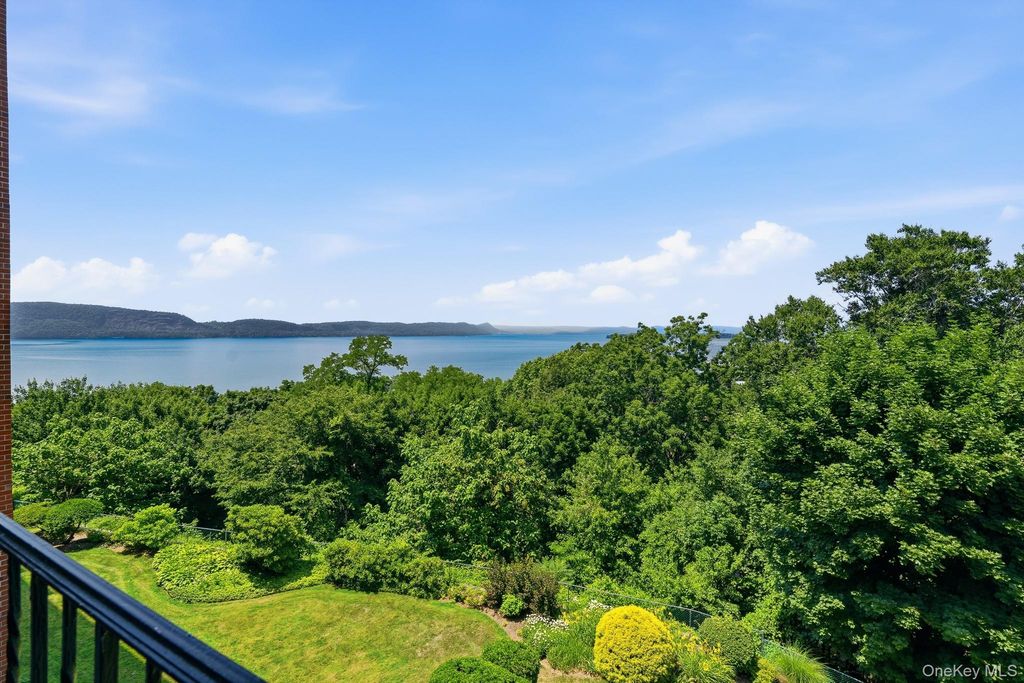 16 Rockledge Avenue 5P-2, Ossining, NY 10562
