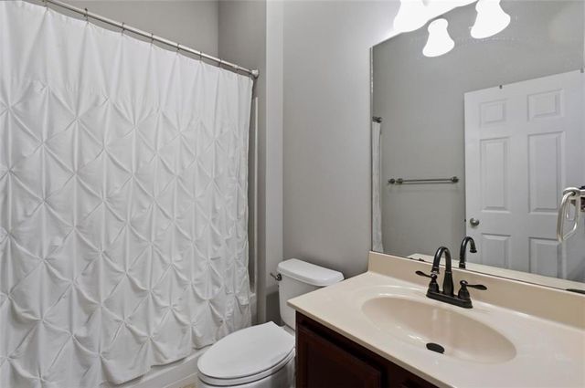 5924 Sharp Drive SE, Mableton, GA 30126