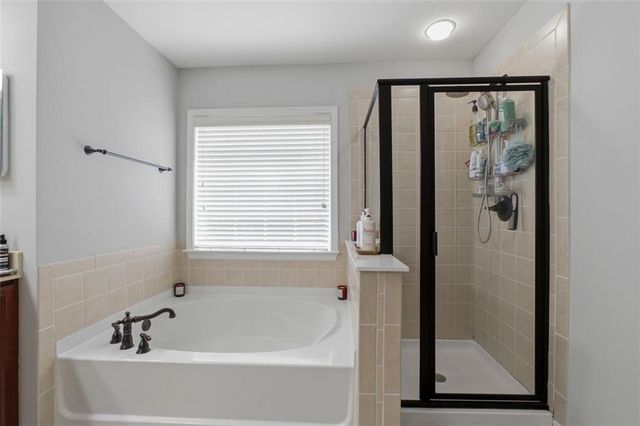 5924 Sharp Drive SE, Mableton, GA 30126