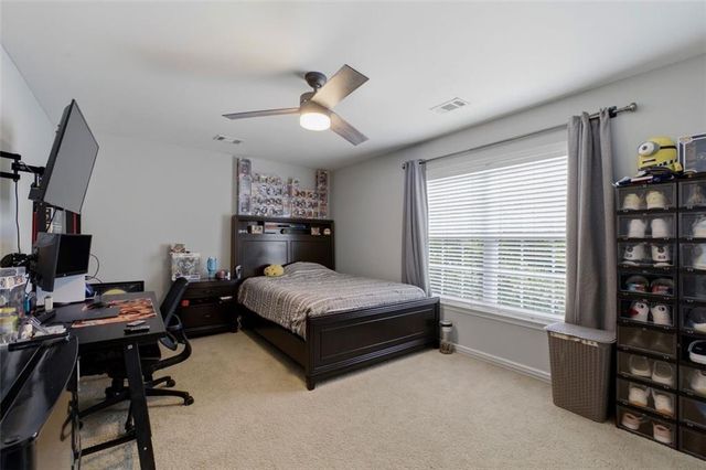 5924 Sharp Drive SE, Mableton, GA 30126