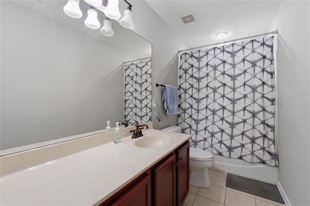 5924 Sharp Drive SE, Mableton, GA 30126