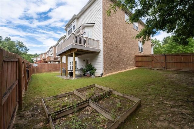 5924 Sharp Drive SE, Mableton, GA 30126