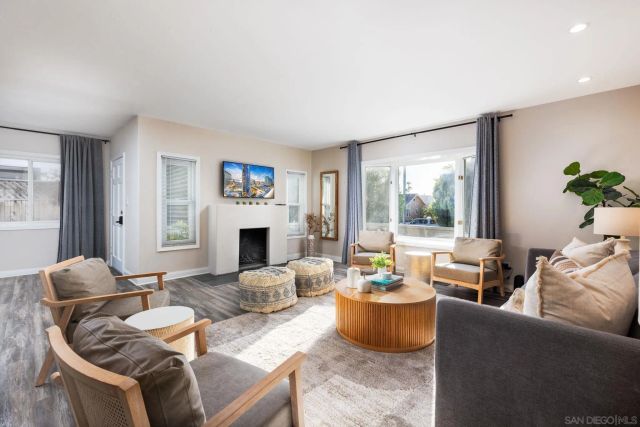 7375 Eads Ave. A, La Jolla, CA 92037