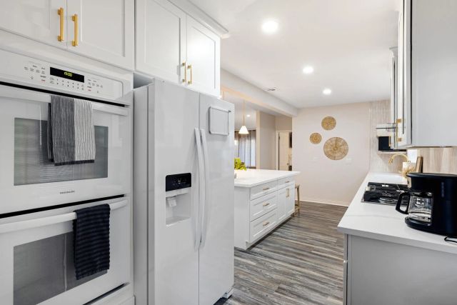 7375 Eads Ave. A, La Jolla, CA 92037